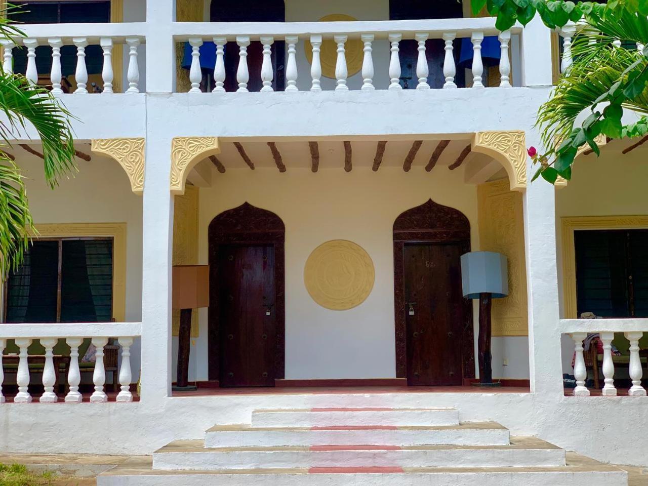 Lily Palm Resort Watamu Exterior photo